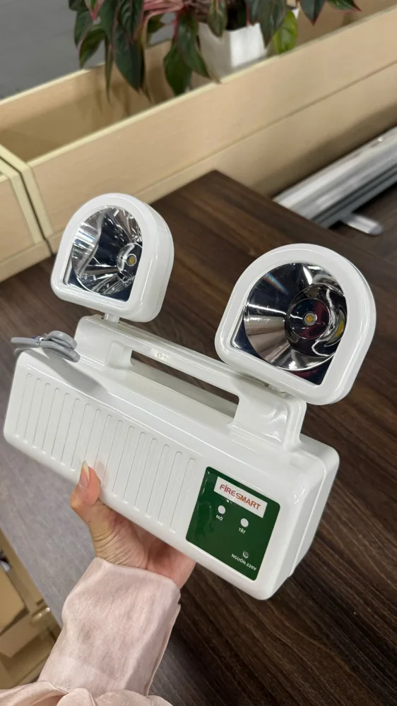 Đèn chiếu sáng sự cố khẩn cấp 2 bóng tại PCCCVINA — ảnh nhỏ 7